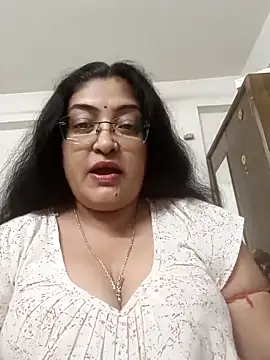 LAVERNIYA_'s Webcam Show
