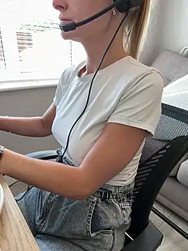 Phoebe_Lily's Webcam Show