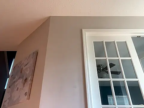 luvrgrllani's Webcam Show