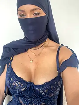 _hafsa's Webcam Show