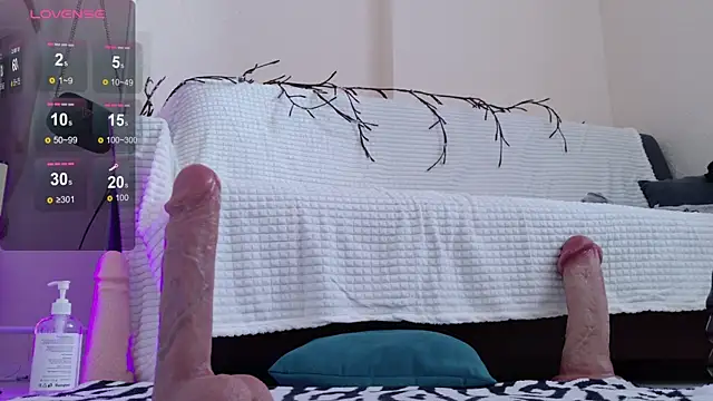 Adel_rose's Webcam Show