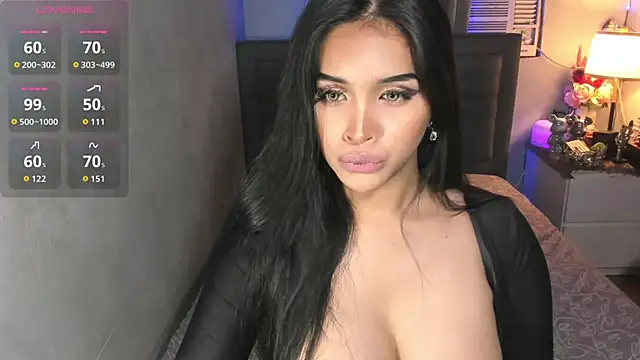 PrettyYoungHugeCockTS' Webcam Show