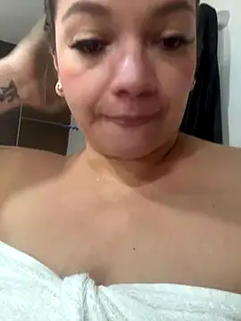 _leila_mendez_'s Webcam Show