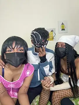 WE_3SPICY's Webcam Show