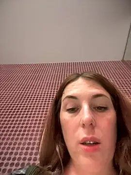 MommmyYummy's Webcam Show