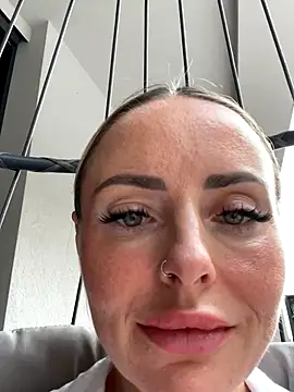 EmaSalis' Webcam Show