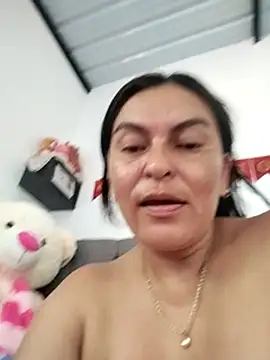 Horny-Mommy-Dirty's Webcam Show