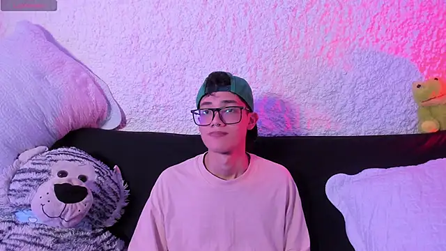 thiago_kinghot's Webcam Show