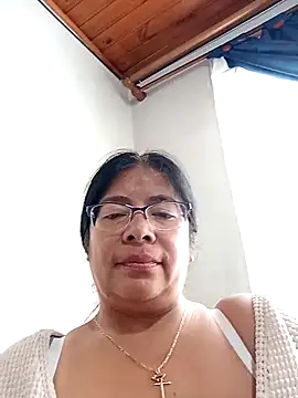 __valentina18's Webcam Show