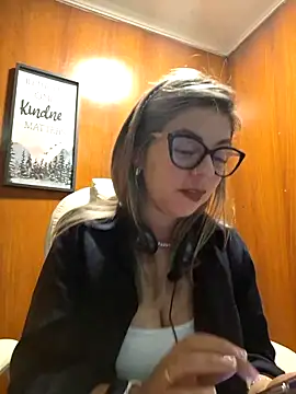 _Cata-Office1's Webcam Show