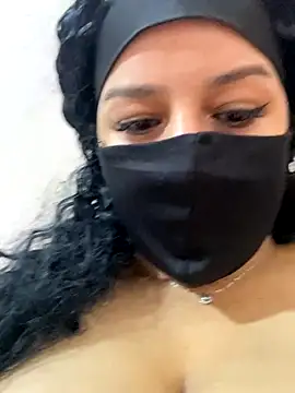 mari_layali's Webcam Show