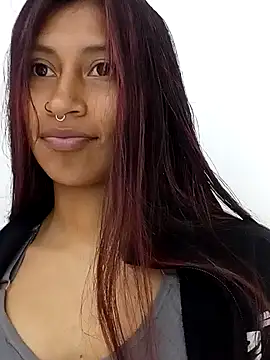 Pocahontas_tw's Webcam Show