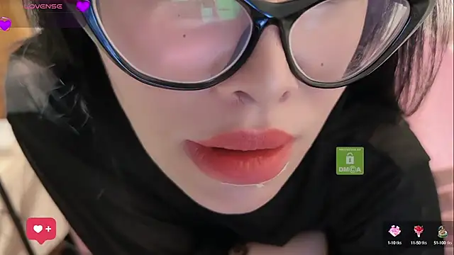 lingzi9333's Webcam Show