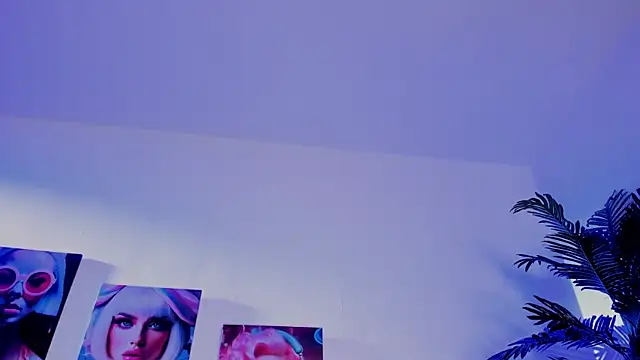 pocahotass_11's Webcam Show