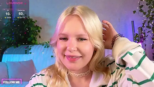 Mila_Lioness' Webcam Show
