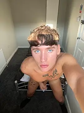 naughtyboy0124's Webcam Show