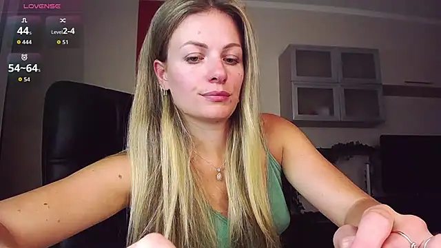 ladysabotage's Webcam Show