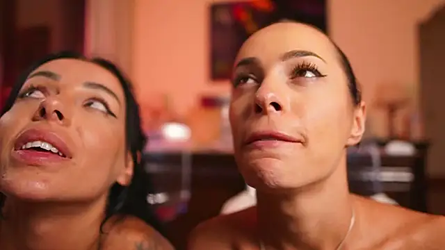 Katyerave's Webcam Show