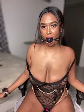 Emii_Love's Webcam Show