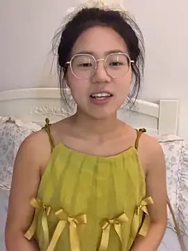 Ella-A9's Webcam Show