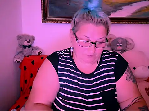 Marryllunax's Webcam Show
