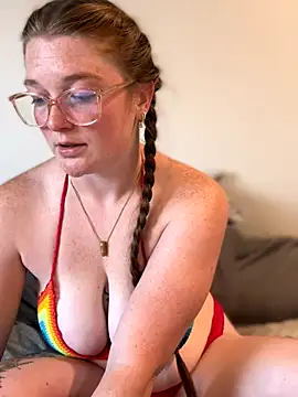 PussiesnCream_'s Webcam Show