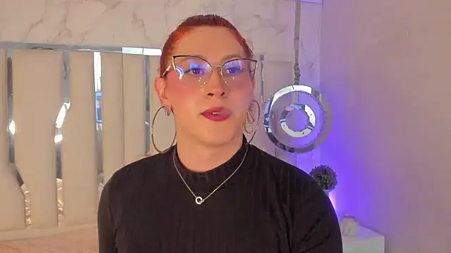 Juliana_Saenzz Webcam Show