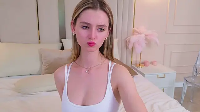 MarybethSnow's Webcam Show