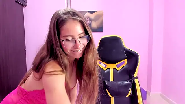 blondie_dirty_squirt's Webcam Show