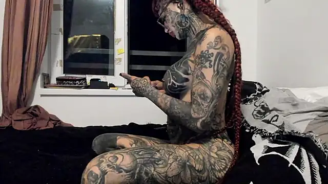 tamarapervert's Webcam Show