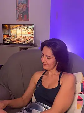 Witch_in_Silk's Webcam Show