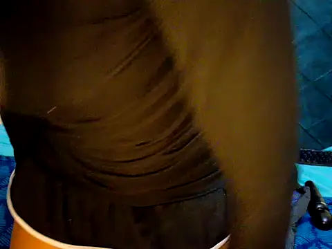 chloechrome's Webcam Show