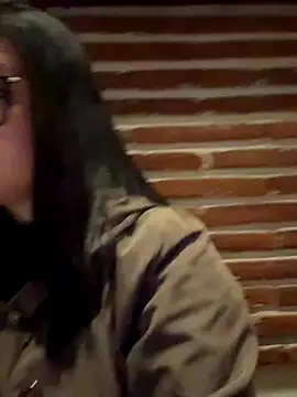 EmaSaenz's Webcam Show