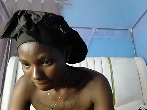 TrishaKalid's Webcam Show