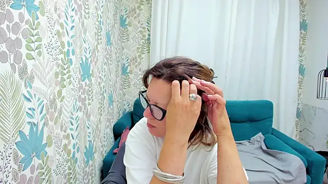 LeaPure's Webcam Show