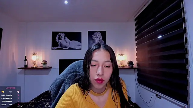 Valeria_roussi's Webcam Show