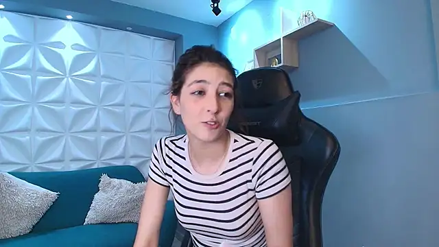 AdharaHamilton's Webcam Show