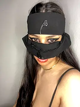 Sinourita_Arab's Webcam Show