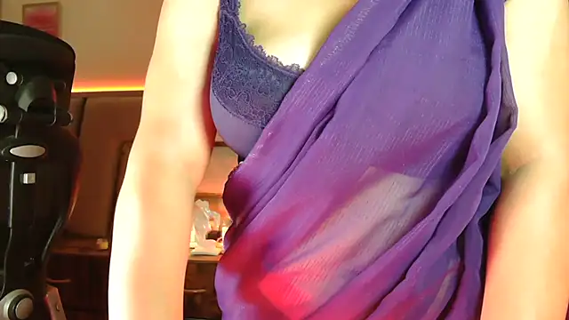 SunhariGirl 网络视讯表演