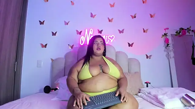 NaomiAsha's Webcam Show