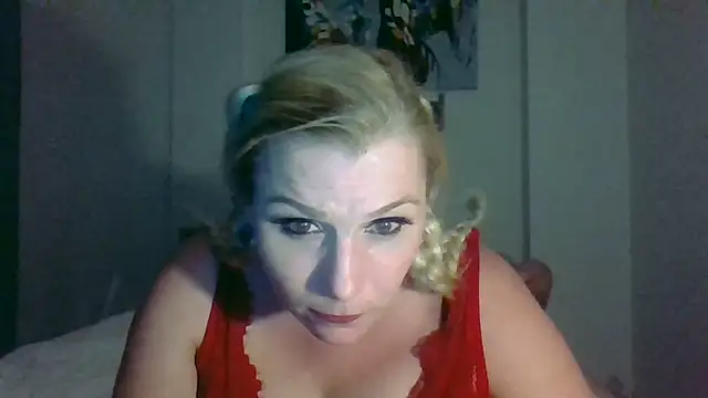 DevilsAngel13's Webcam Show