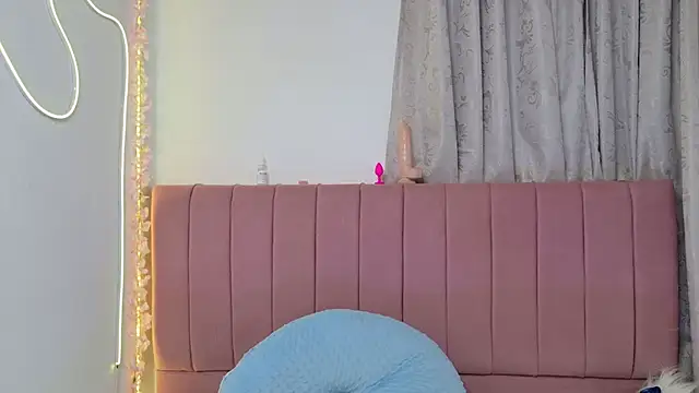 sukilove18's Webcam Show