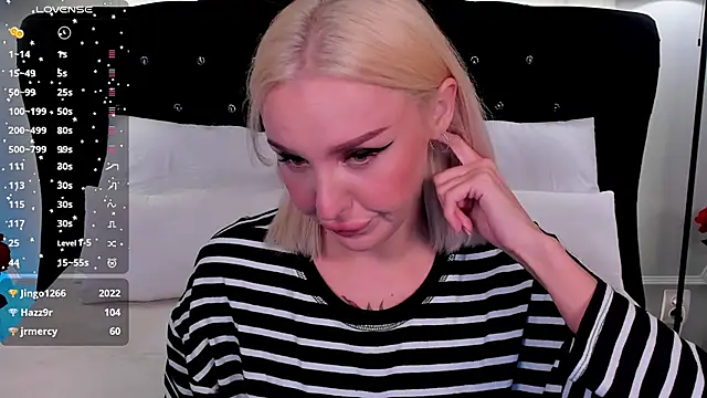 LianaFord's Webcam Show