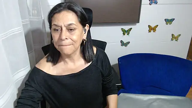 Roxana_milf2's Webcam Show