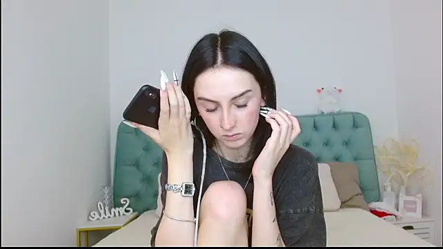 Little_moly999's Webcam Show