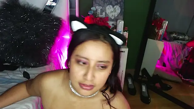 Tahiyamuleys Webcamshow
