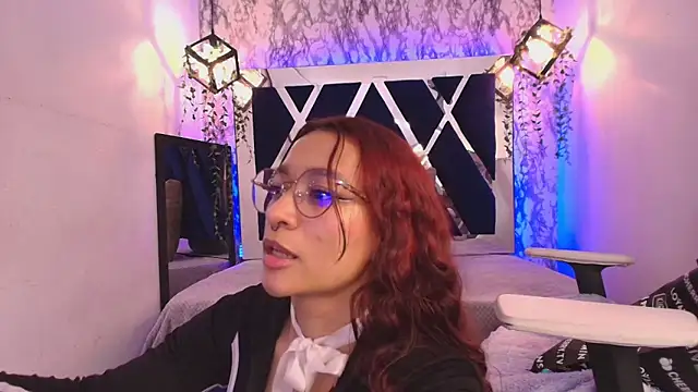charlotte_bluee Webcamshow