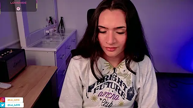 ImLui_lu's Webcam Show
