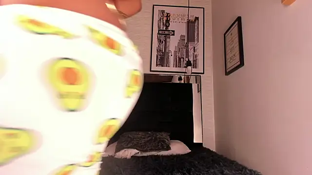 tylla_'s Webcam Show