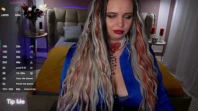 Miss_Maya_Mils' Webcam Show